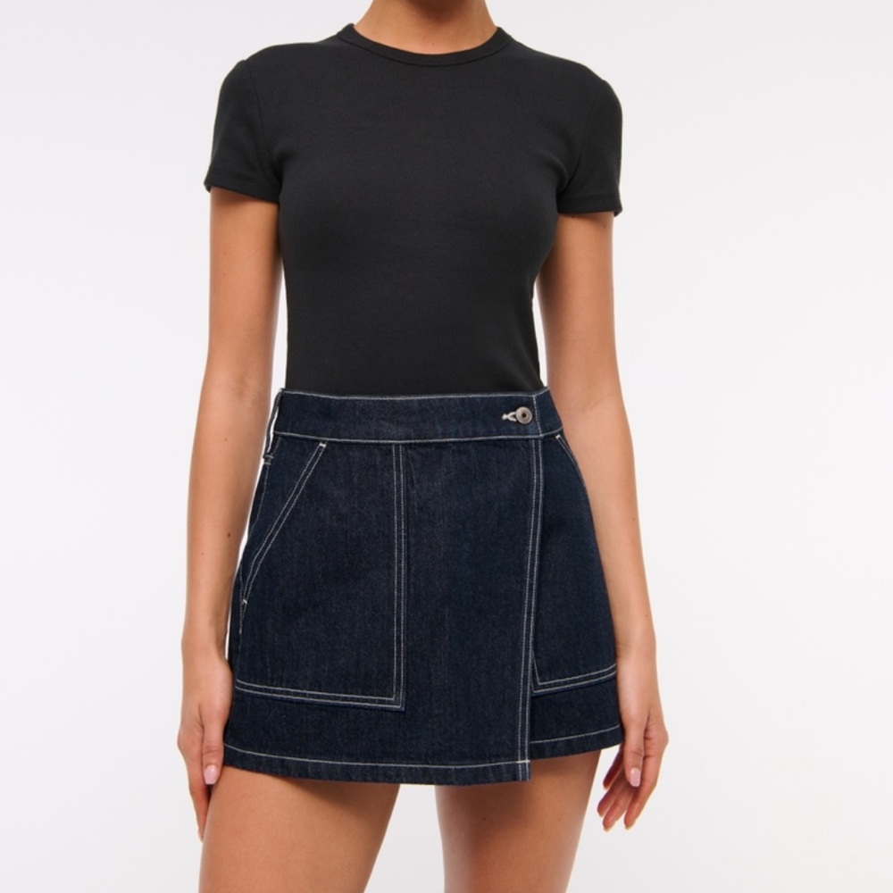 NWT never worn Dark Blue Denim Mini Wrap Skirt